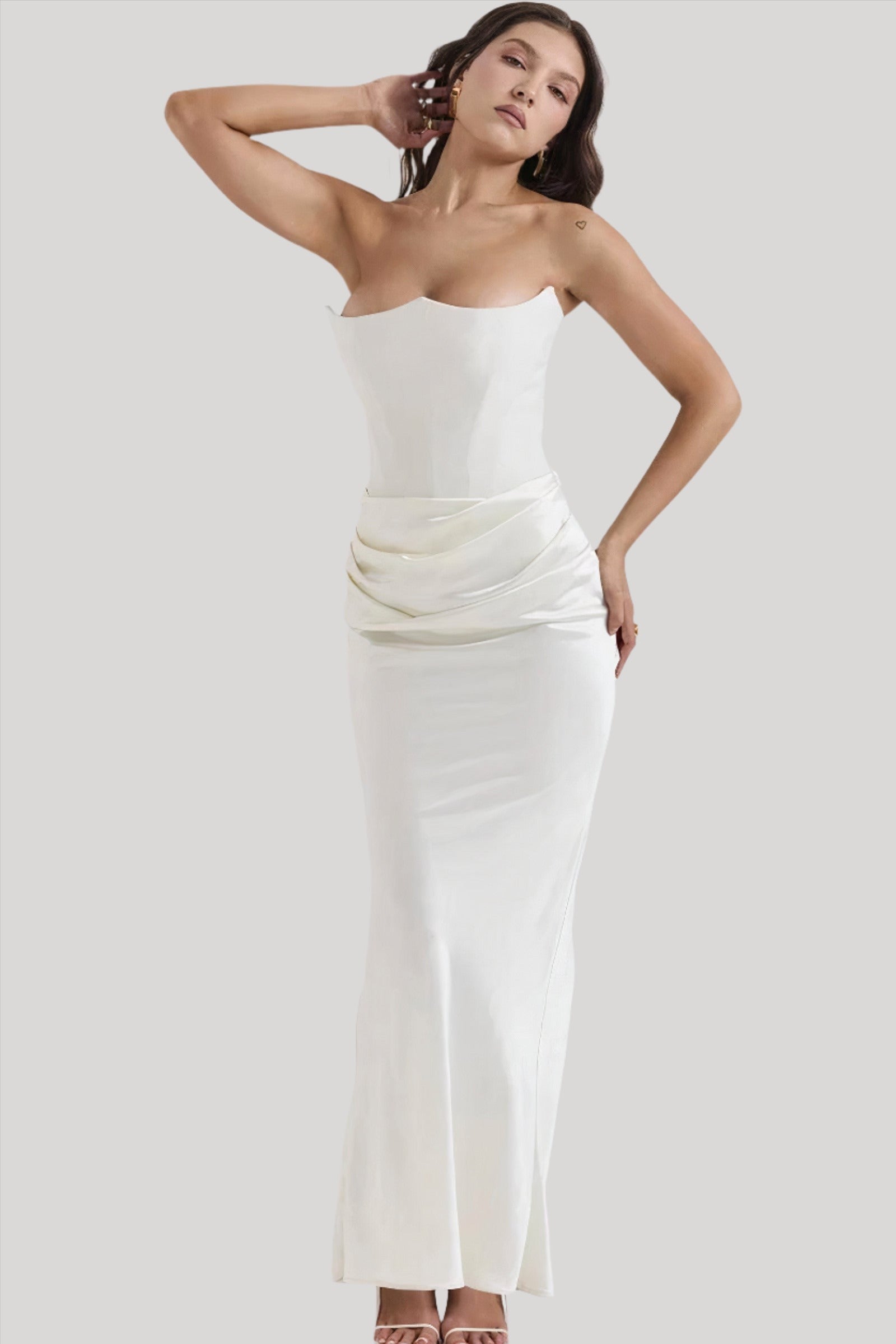 Mila - Strapless Elegant Maxi Dress 