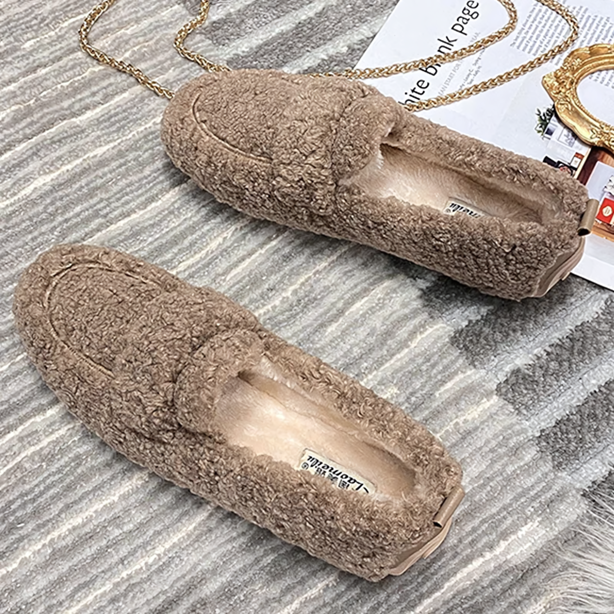 Audrina Plush Loafers - Omarm de perfecte combinatie van comfort, warmte en mode