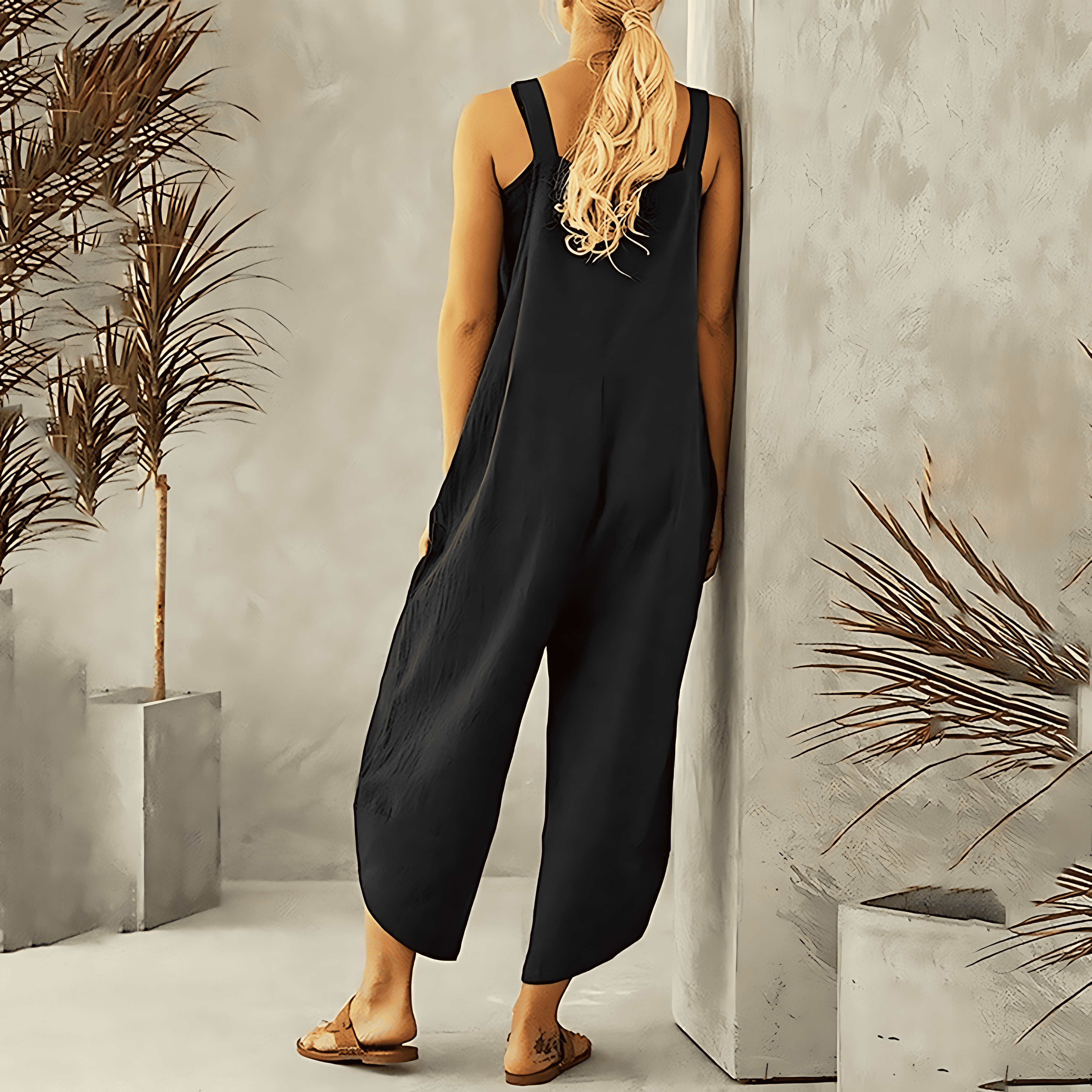 Coby Jumpsuit - Een unieke styling aan de zoom die je outfits naar een hoger niveau tilt!