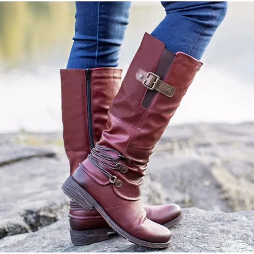 Chloé Shoes - The Ultimate Vintage Leather Snow Boots
