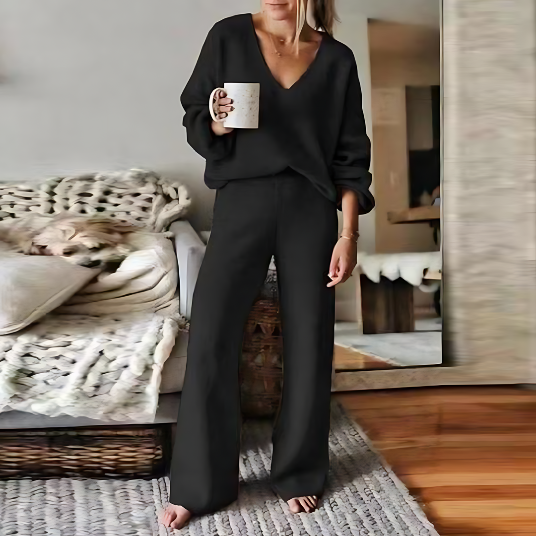 Elinde Loungewear Set - Wikkel jezelf in comfort, laat sereniteit los in je eigen garderobe!